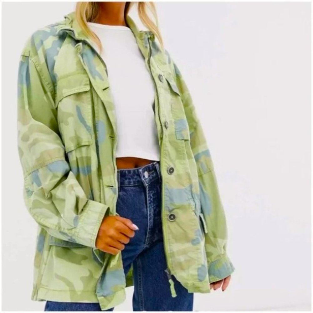 Free People Lead the Way Utility Camo Jacket in Lime XS